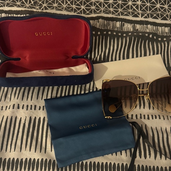 Gucci Women's Gradient Brown Sunglasses - Picture 3 of 3